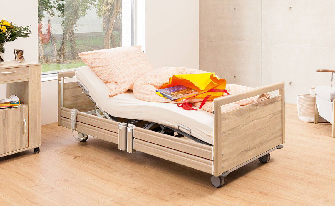 5 Crank Premium Nursing Bed
