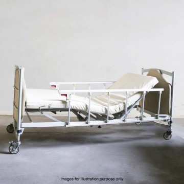 5 Crank Electrical Hospital Bed // Refurbished