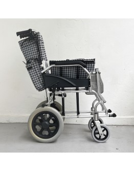 RC-12 Lightweight Wheelchair // Refurbished