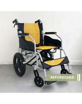 RC17 Lightweight Wheelchair // Refurbished