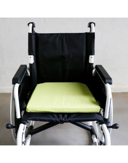 RC3 Seat Cushion With Waterproof Cover