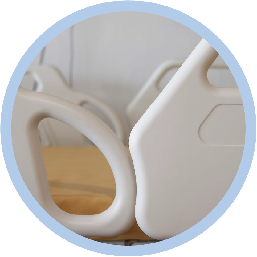 Closer Side Panels on Hospital Bed for Tighter Gaps and Improved Patient Safety